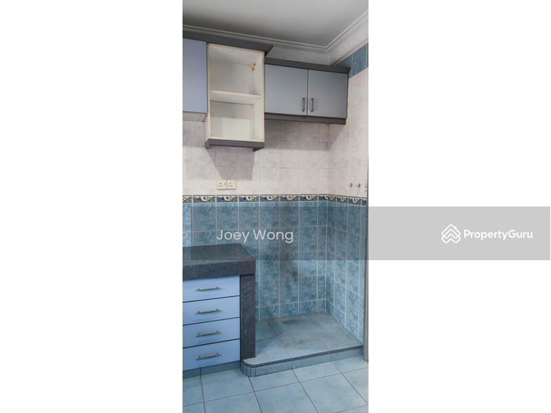 Townhouse for Sale at Avant Court Condominium - Joey Wong - Kitchen - PropertyGuru.com.my