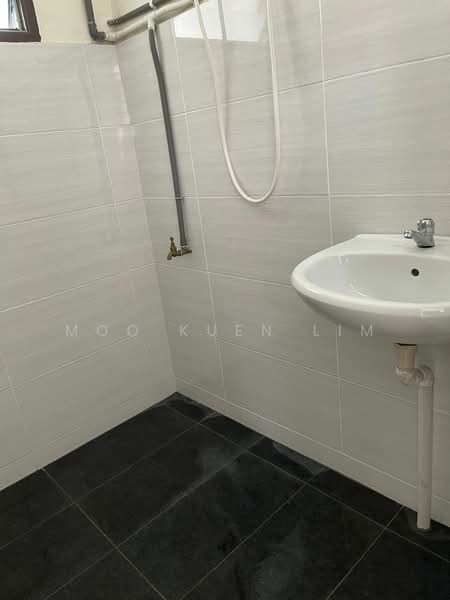 Ipoh untuk Untuk Disewa - RM 650 /bulan, Apr 2026 - Bathroom - PropertyGuru.com.my