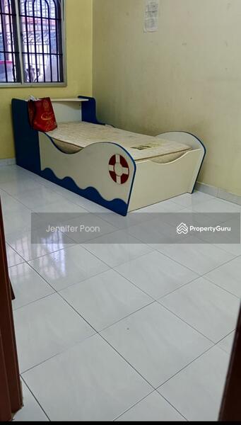 Rumah Teres 2-Tingkat untuk Disewa di Bandar Kinrara Seksyen 5 (Bandar Kinrara) - Jennifer Poon - Bedroom - PropertyGuru.com.my