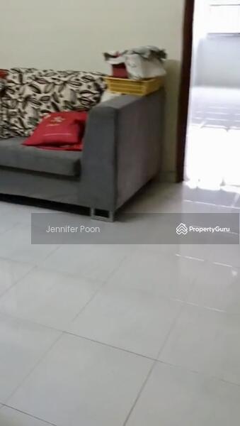 Rumah Teres 2-Tingkat untuk Disewa di Bandar Kinrara Seksyen 5 (Bandar Kinrara) - Jennifer Poon - Living Room - PropertyGuru.com.my