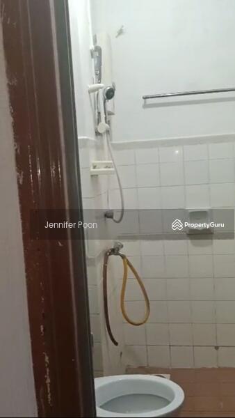 Rumah Teres 2-Tingkat untuk Disewa di Bandar Kinrara Seksyen 5 (Bandar Kinrara) - Jennifer Poon - Bathroom - PropertyGuru.com.my