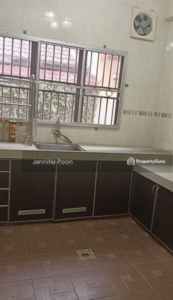 Rumah Teres 2-Tingkat untuk Disewa di Bandar Kinrara Seksyen 5 (Bandar Kinrara) - Jennifer Poon - Kitchen - PropertyGuru.com.my