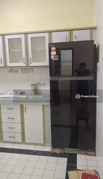 Rumah Teres 2-Tingkat untuk Disewa di Bandar Kinrara Seksyen 5 (Bandar Kinrara) - Jennifer Poon - Kitchen - PropertyGuru.com.my
