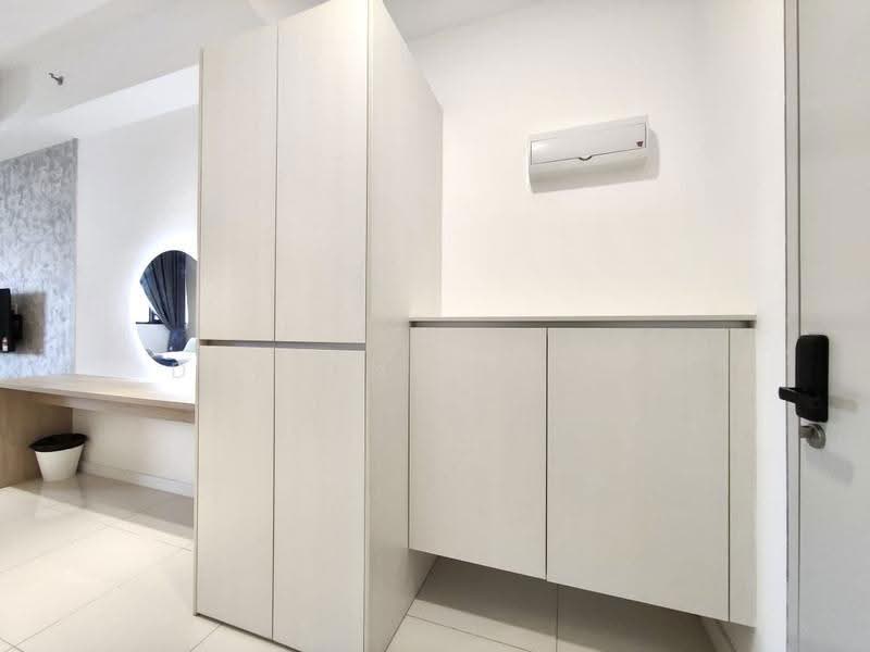 Kediaman Servis untuk Disewa di Chambers - DARREN CHEONG - Shoes cabinet - PropertyGuru.com.my