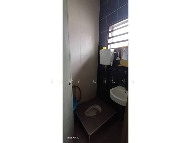 Chemor Idaman untuk Untuk Dijual - RM 260,000, Mac 2026 - Bathroom - PropertyGuru.com.my