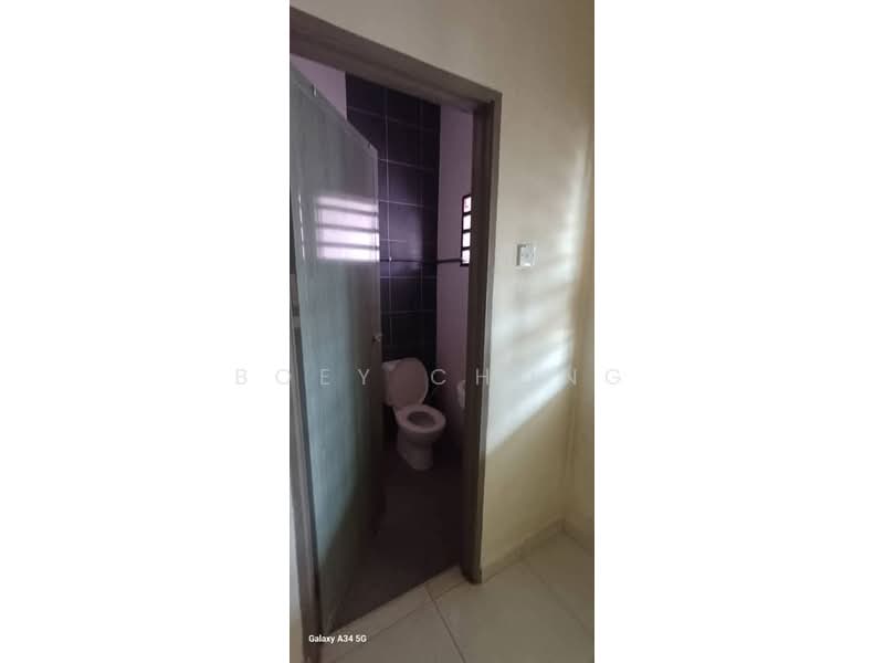 Chemor Idaman untuk Untuk Dijual - RM 260,000, Mac 2026 - Bathroom - PropertyGuru.com.my