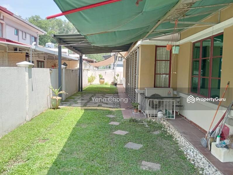 Semi-Detached House for Sale in Taman Lestari Perdana (Seri Kembangan) - Yenn Chong - Garden - PropertyGuru.com.my