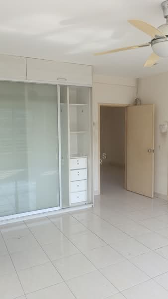 Rumah Teres 2.5 Tingkat untuk Disewa di Seksyen 25 (Shah Alam) - Louis Chor - Interior - PropertyGuru.com.my