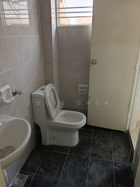 Rumah Teres 2.5 Tingkat untuk Disewa di Seksyen 25 (Shah Alam) - Louis Chor - PropertyGuru.com.my
