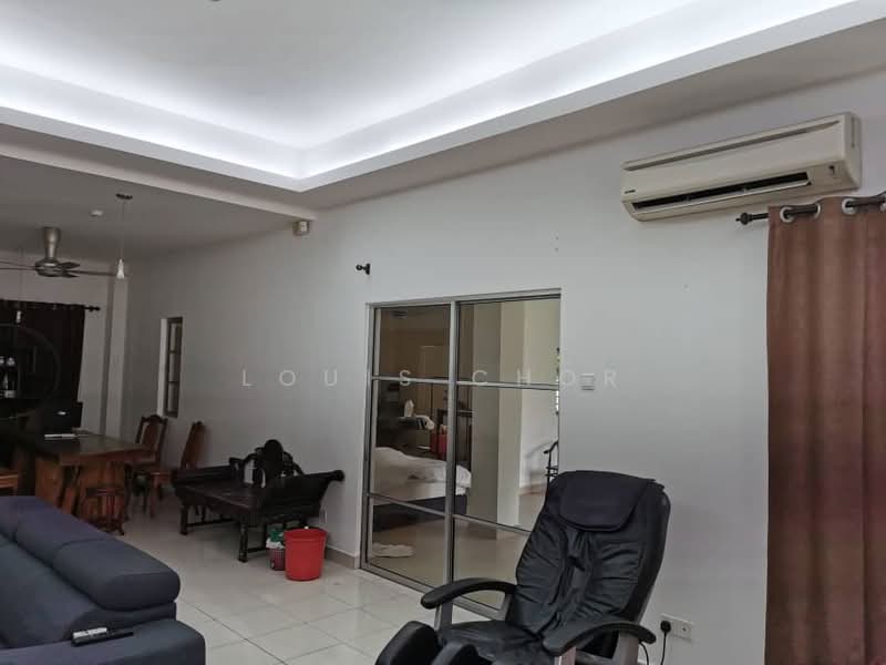 Rumah Teres 2.5-Tingkat untuk Disewa di Seksyen 25 (Shah Alam) - Louis Chor - Living Room - PropertyGuru.com.my
