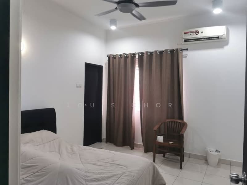 Rumah Teres 2.5-Tingkat untuk Disewa di Seksyen 25 (Shah Alam) - Louis Chor - Bedroom - PropertyGuru.com.my