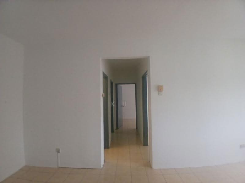 Pangsapuri untuk Dijual di Kinrara Putri - KH Khoo - Corridor - PropertyGuru.com.my