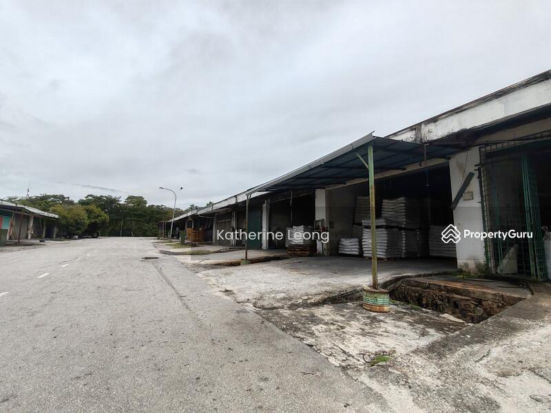 Untuk Dijual - Jalan Jenjarum Bukit Beruntung