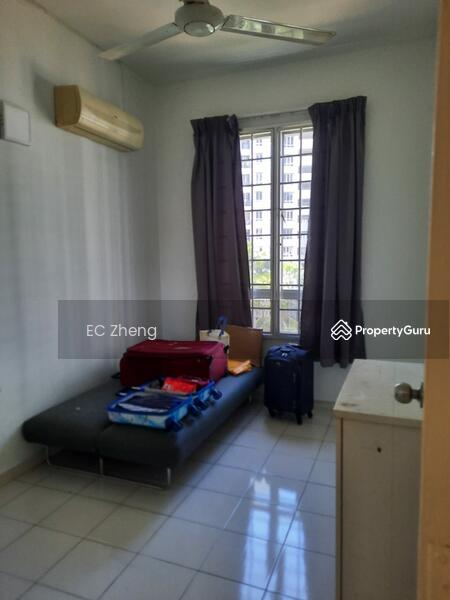 Condominium for Sale at Putra Place Condominium - EC Zheng - Bedroom - PropertyGuru.com.my