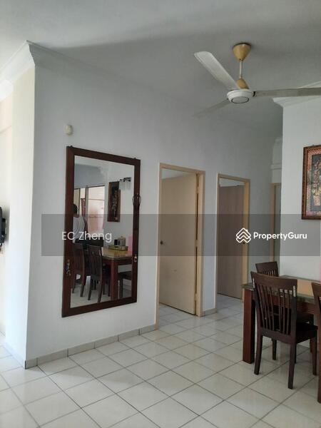 Condominium for Sale at Putra Place Condominium - EC Zheng - Living Room - PropertyGuru.com.my