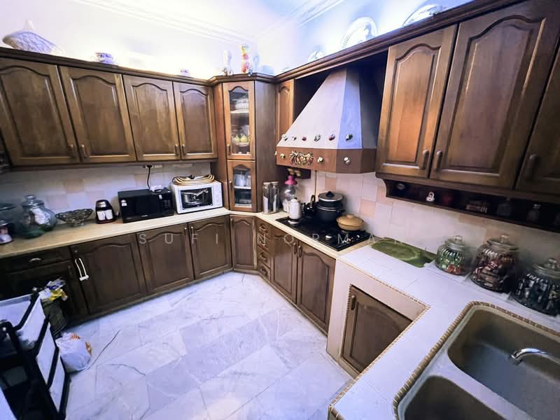 2-storey Terraced House for Sale in Johor Bahru (Johor) - Sufi Norman - Kitchen - PropertyGuru.com.my