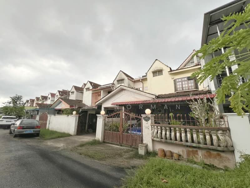 2-storey Terraced House for Sale in Johor Bahru (Johor) - Sufi Norman - Exterior - PropertyGuru.com.my