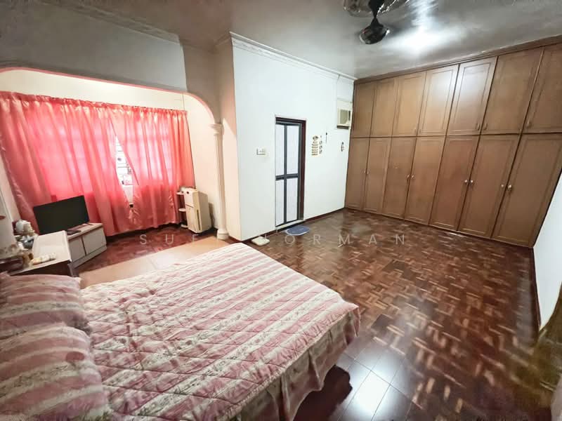 2-storey Terraced House for Sale in Johor Bahru (Johor) - Sufi Norman - Bedroom - PropertyGuru.com.my
