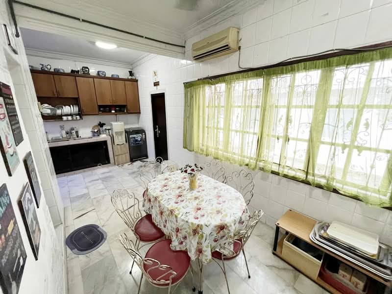2-storey Terraced House for Sale in Johor Bahru (Johor) - Sufi Norman - Kitchen - PropertyGuru.com.my