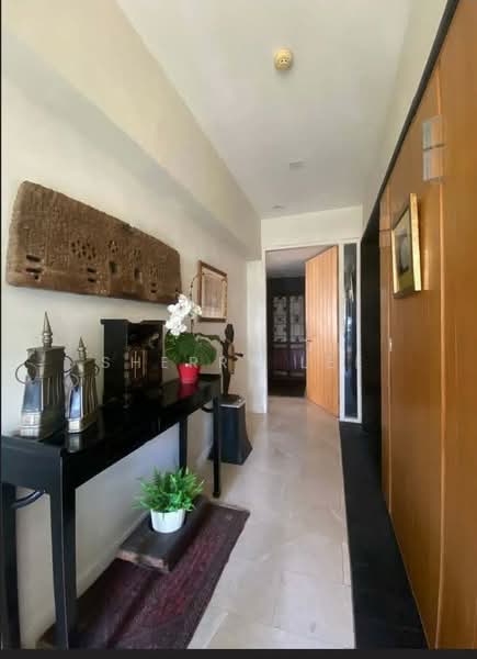 Condominium for Sale at 2 Hampshire - Sherry Lee - Hallway - PropertyGuru.com.my