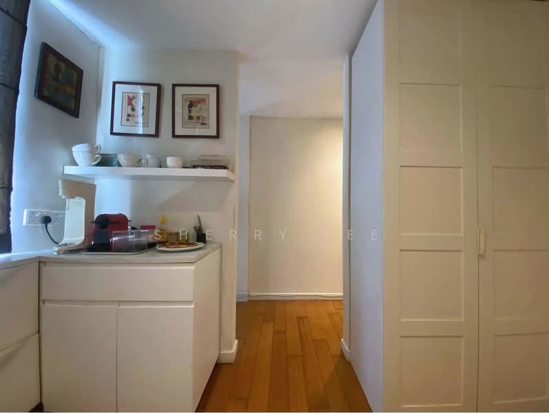 Condominium for Sale at 2 Hampshire - Sherry Lee - Kitchen - PropertyGuru.com.my