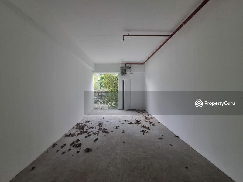 M floor