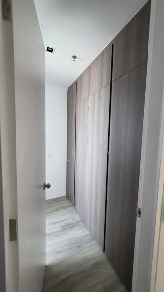 Service Residence for Sale at Lumi Tropicana - Sherry Lee - Hallway - PropertyGuru.com.my