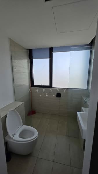 Service Residence for Sale at Lumi Tropicana - Sherry Lee - Bathroom - PropertyGuru.com.my