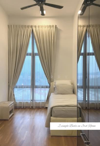 Condominium for Sale at Tropicana Grande - Sherry Lee - Bedroom - PropertyGuru.com.my