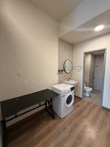 Servis Apartment untuk Disewa di 8th & Stellar - Moonhou . - Bathroom - PropertyGuru.com.my