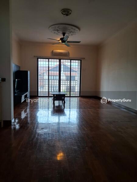 3-storey Terraced House for Sale in Mutiara Bukit Jalil (Bukit Jalil) - Bryan Yeo - Living Room - PropertyGuru.com.my