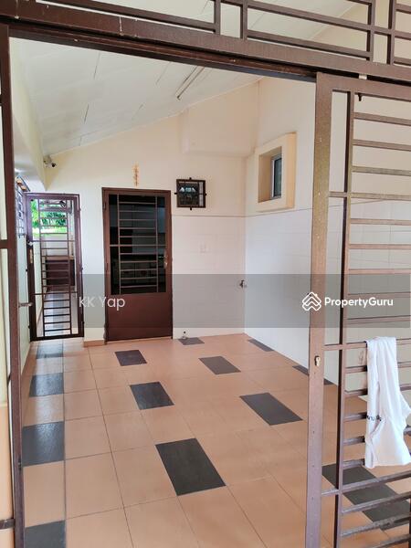 Pangsapuri untuk Dijual di Taman Tasik Utama - KK Yap - Hallway - PropertyGuru.com.my