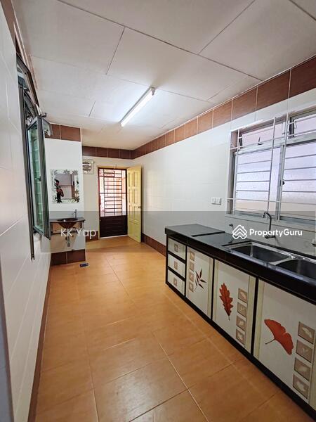 Pangsapuri untuk Dijual di Taman Tasik Utama - KK Yap - Kitchen - PropertyGuru.com.my