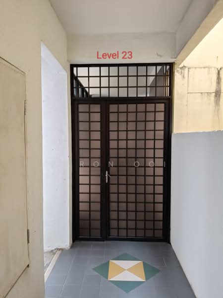 Kondominium untuk Dijual di Grand View - Aaron Ooi - Entrance - PropertyGuru.com.my