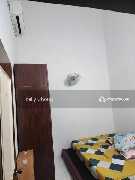 Semi-Detached House for Rent in Taman Rinting (Masai) - Kelly Chong - Bedroom - PropertyGuru.com.my