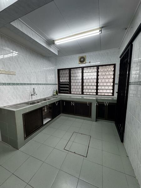 2-storey Terraced House for Sale in Damansara Jaya (Petaling Jaya) - Calvin Law - PropertyGuru.com.my
