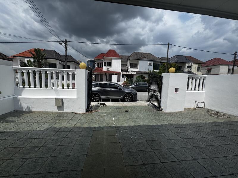 2-storey Terraced House for Sale in Damansara Jaya (Petaling Jaya) - Calvin Law - PropertyGuru.com.my