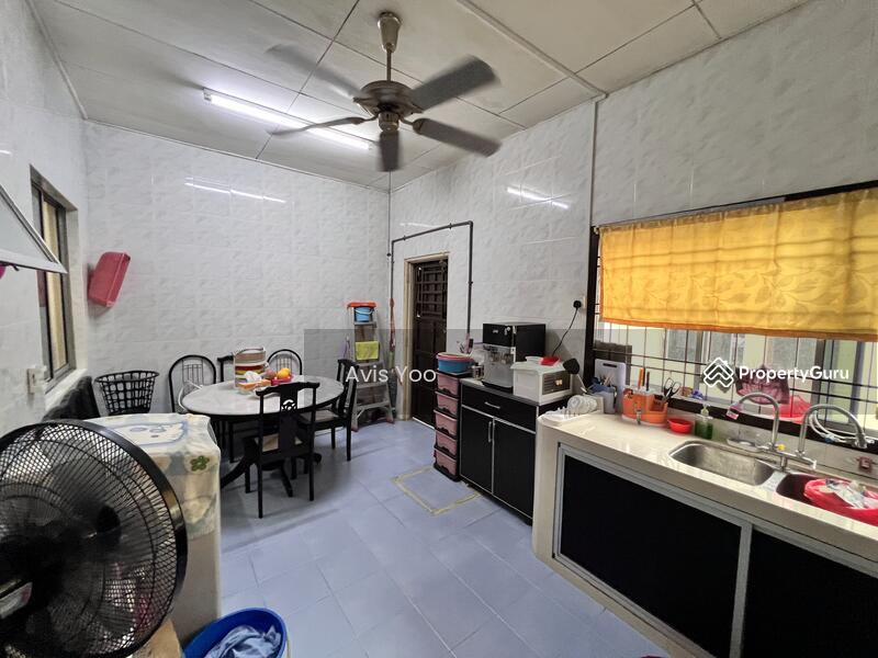 Dining Area + Wet Kitchen