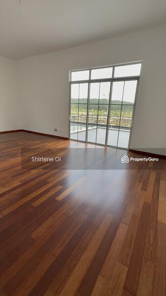 Master bed Room