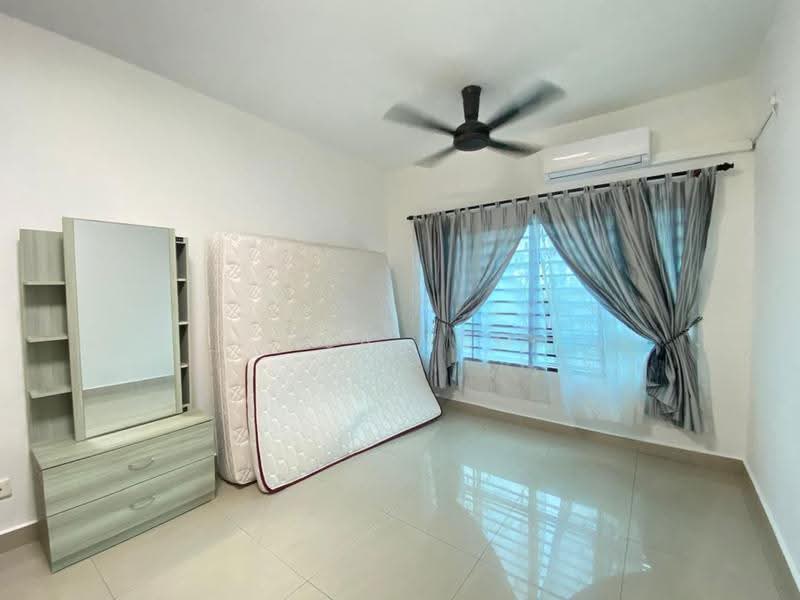 Service Residence for Sale at SuriaMas Suites - Lisa Yeo - Bedroom - PropertyGuru.com.my
