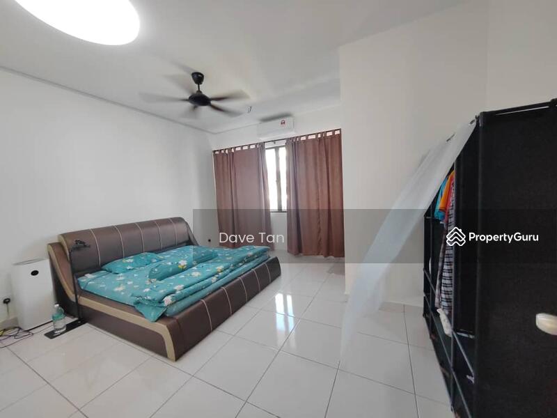 Terraced House for Sale in Rawang (Selangor) - Dave Tan - Master Bedroom - PropertyGuru.com.my