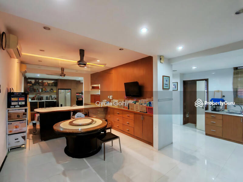Terraced House for Sale in Island Glades (Jelutong) - Qyan Goh - PropertyGuru.com.my