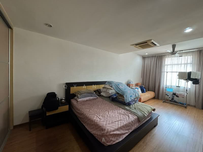 Terraced House for Sale in Island Glades (Jelutong) - Qyan Goh - Bedroom - PropertyGuru.com.my
