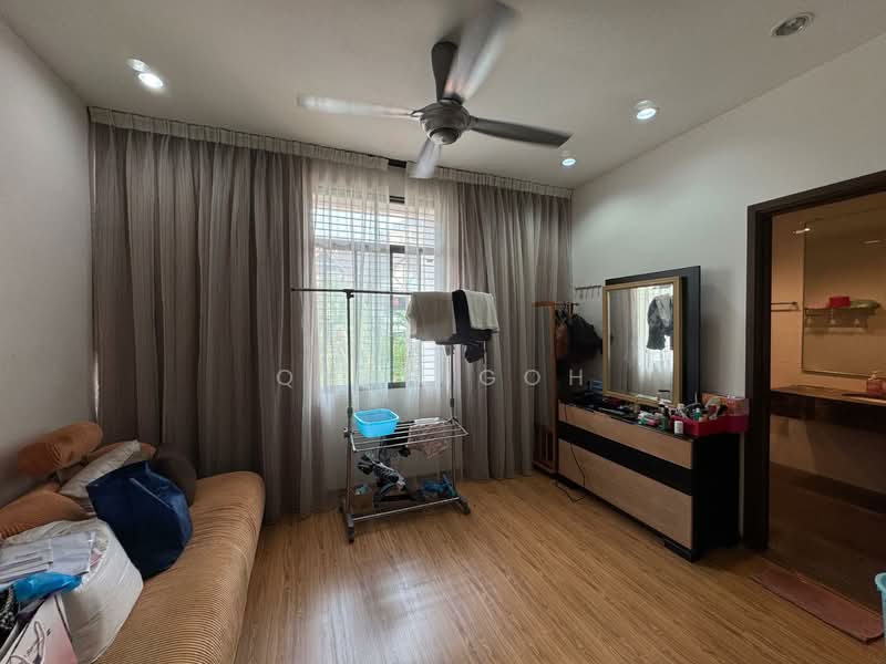Terraced House for Sale in Island Glades (Jelutong) - Qyan Goh - Bedroom - PropertyGuru.com.my