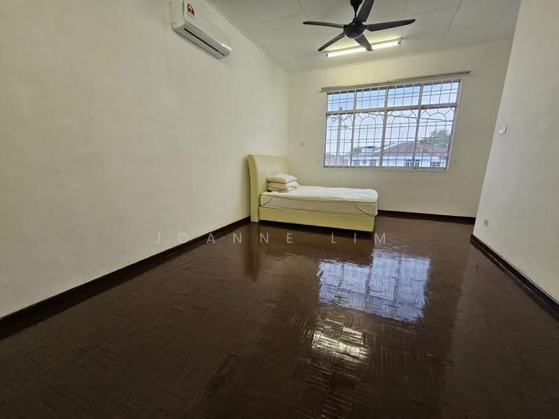 2-storey Terraced House for Sale in Taman Bertam Jaya (Cheng) - Ann Lim - PropertyGuru.com.my