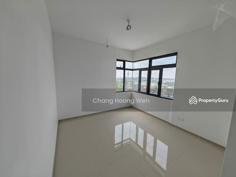 Servis Apartment untuk Disewa di Serviced Residence @ The Louvre @ Country Heights - Chang Hoong Wen - PropertyGuru.com.my