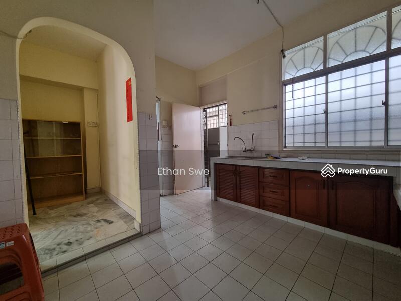 For Sale - Taman universiti indah, Double Storey, Serdang