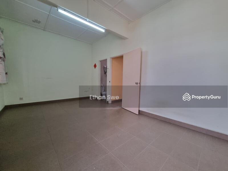 For Sale - Taman universiti indah, Double Storey, Serdang