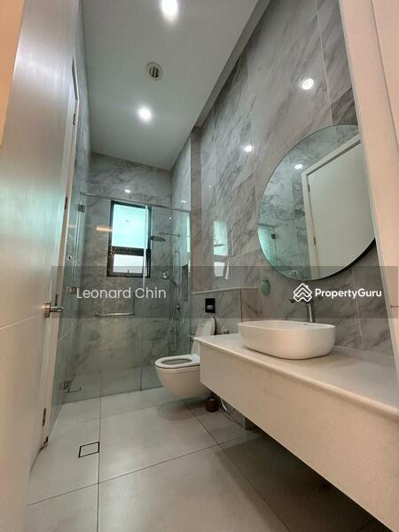 Rumah Banglo untuk Dijual di Country Heights Damansara (Kuala Lumpur) - Leonard Chin - Bathroom - PropertyGuru.com.my
