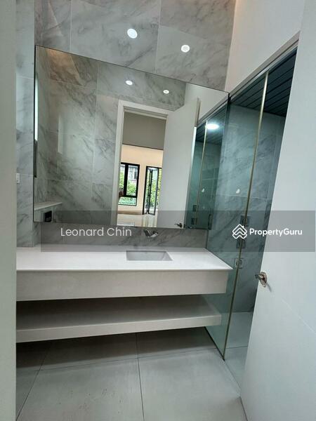 Rumah Banglo untuk Dijual di Country Heights Damansara (Kuala Lumpur) - Leonard Chin - Bathroom - PropertyGuru.com.my